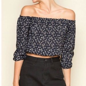 Brandy melville off the shoulder top